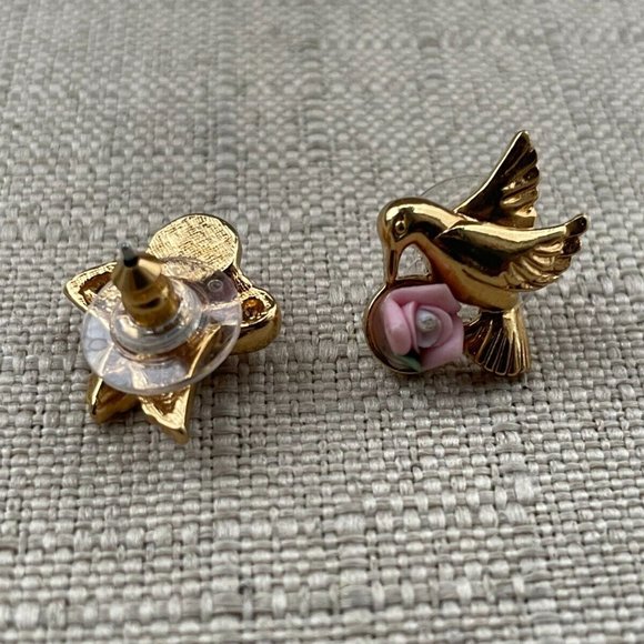 Vintage Earrings Gold Tone Bird with flower Stud Ear Jewelry - Picture 5 of 12